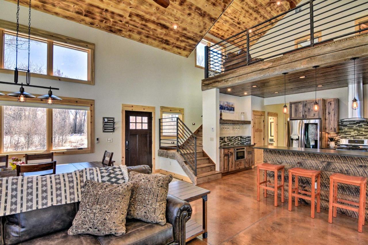 Riverfront Home With Bbq 2 Mi To Downtown Gunnison! 外观 照片