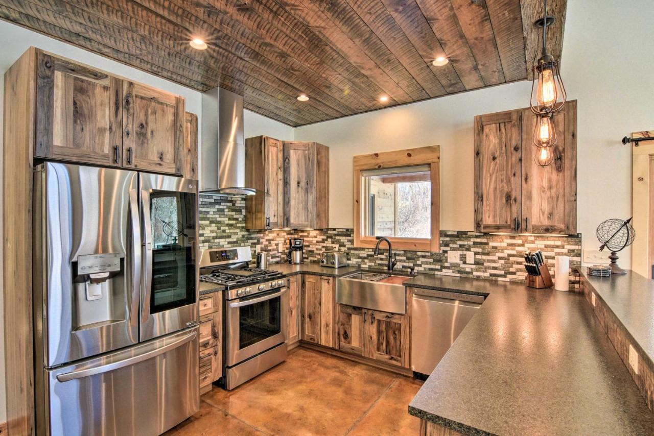 Riverfront Home With Bbq 2 Mi To Downtown Gunnison! 外观 照片